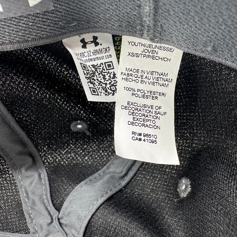 Under Armour Youth Classic Fit Gray Baseball Hat Embroidered Logo Size XS/S
